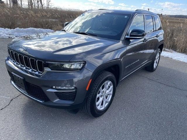 used 2022 Jeep Grand Cherokee car, priced at $31,995