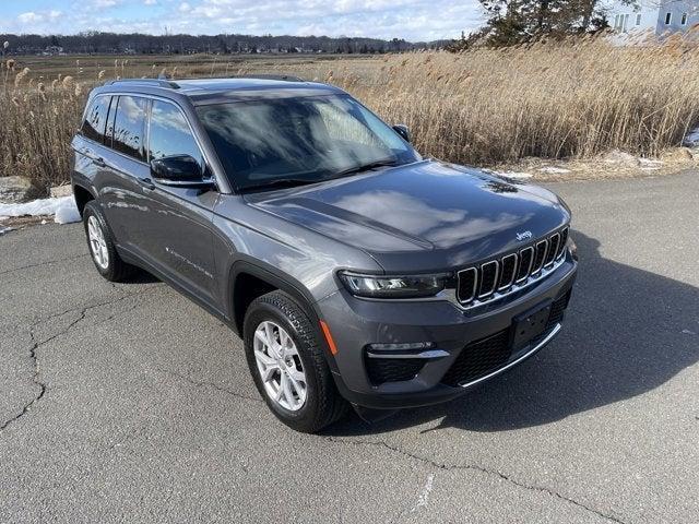 used 2022 Jeep Grand Cherokee car, priced at $31,995