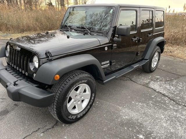 used 2015 Jeep Wrangler Unlimited car, priced at $18,995