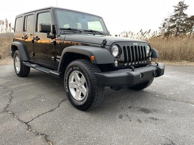 used 2015 Jeep Wrangler Unlimited car, priced at $18,995