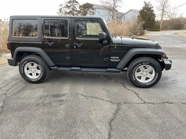 used 2015 Jeep Wrangler Unlimited car, priced at $18,995