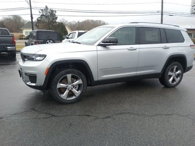 new 2024 Jeep Grand Cherokee L car, priced at $57,385