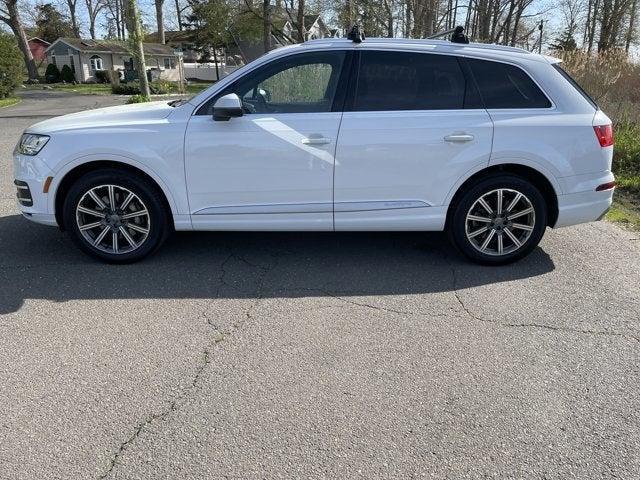 used 2019 Audi Q7 car, priced at $22,862