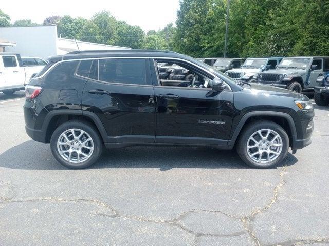 new 2024 Jeep Compass car, priced at $34,085