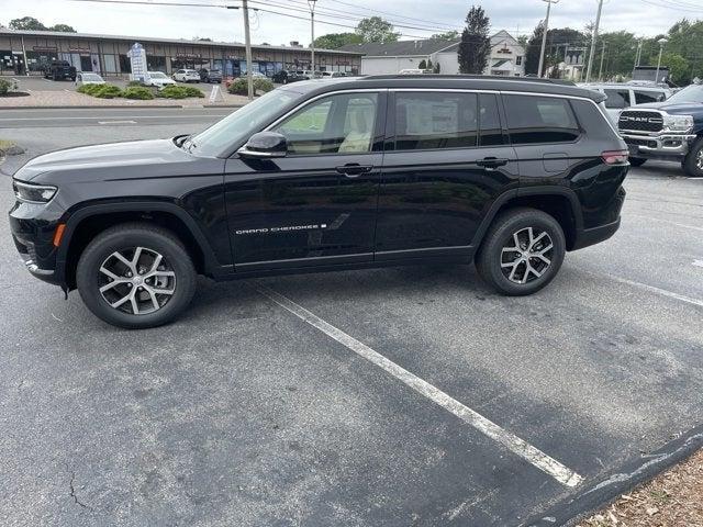 new 2024 Jeep Grand Cherokee L car, priced at $54,910