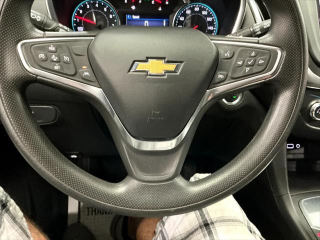 used 2022 Chevrolet Equinox car, priced at $14,995