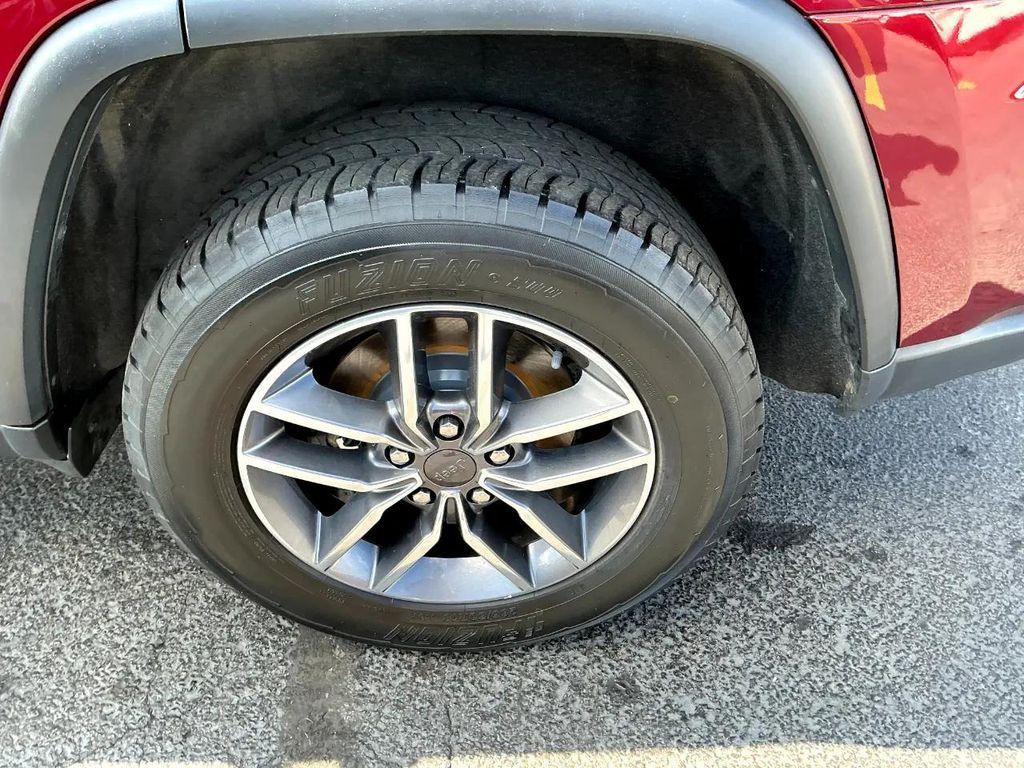 used 2020 Jeep Grand Cherokee car, priced at $18,995