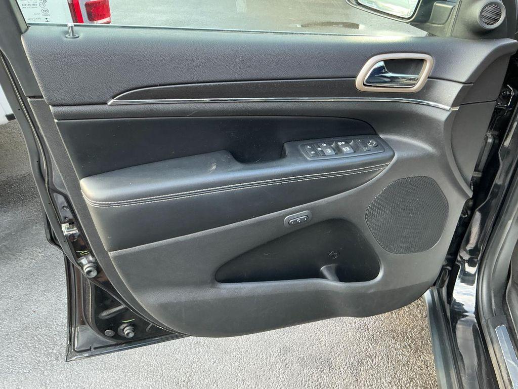 used 2015 Jeep Grand Cherokee car, priced at $12,995