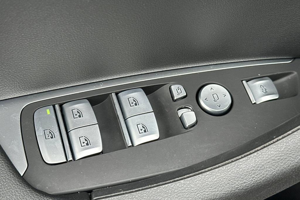 used 2024 BMW X3 car, priced at $39,996