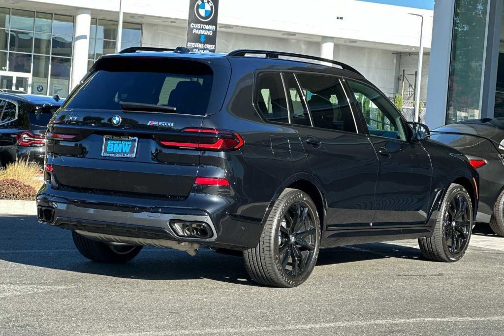 new 2025 BMW X7 car, priced at $125,720