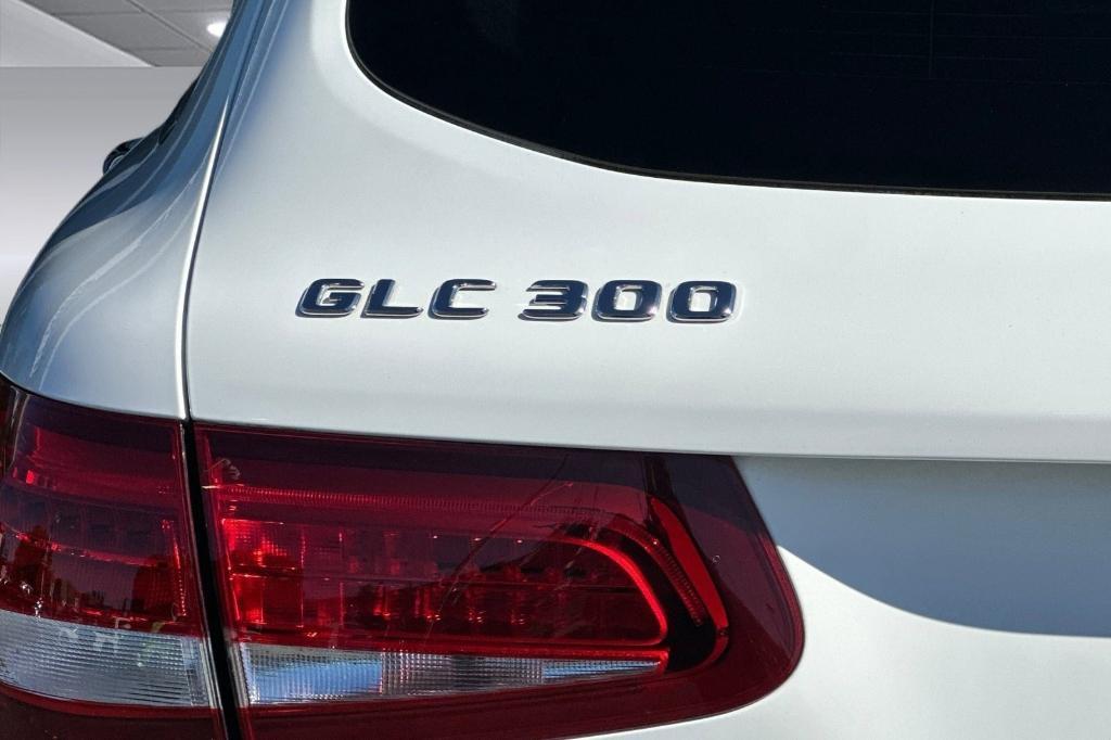used 2019 Mercedes-Benz GLC 300 car, priced at $21,998