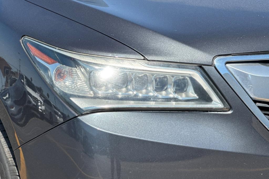 used 2015 Acura MDX car, priced at $17,498