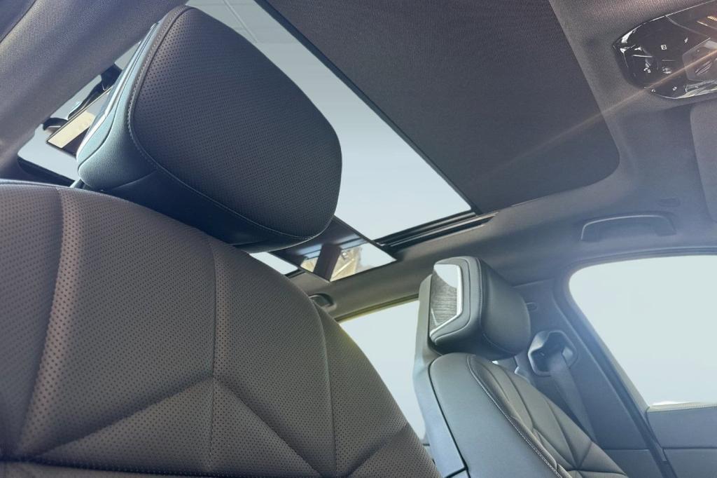new 2025 BMW 740 car, priced at $107,855