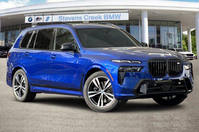 new 2025 BMW X7 car, priced at $118,005