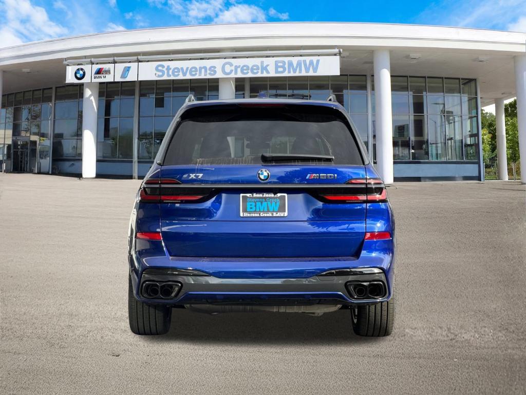 new 2025 BMW X7 car, priced at $118,005