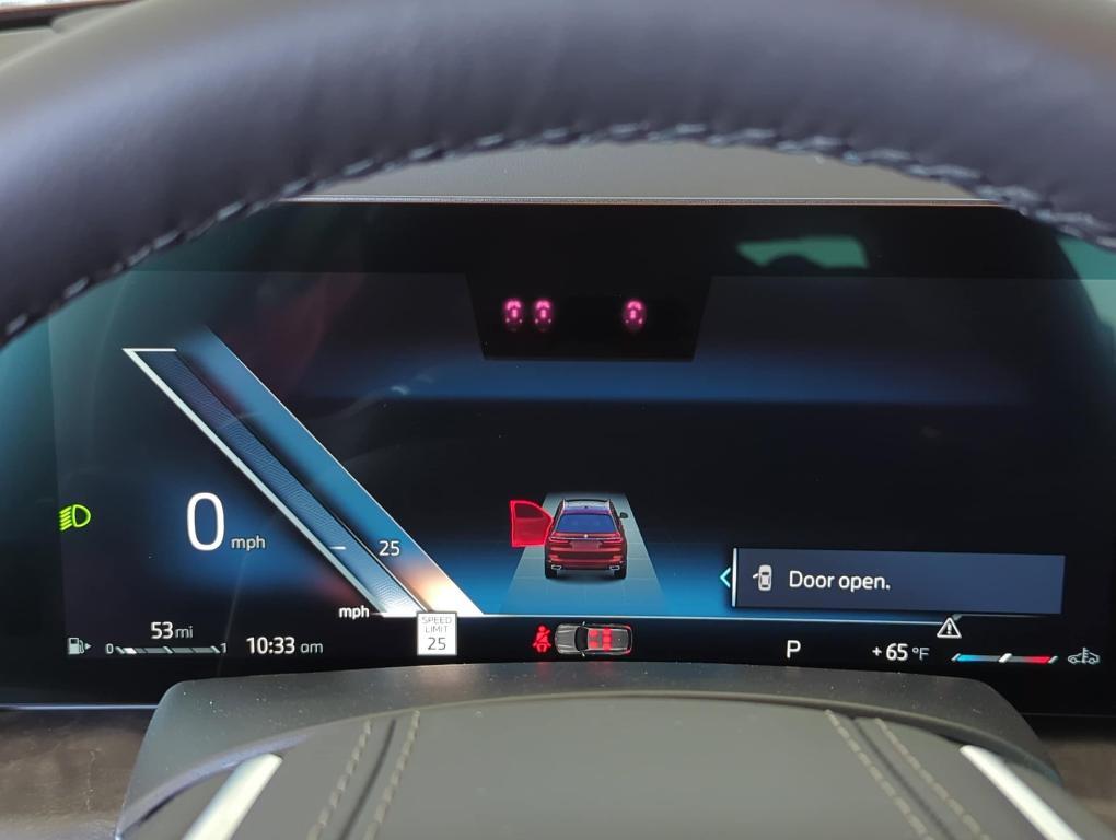 new 2025 BMW X7 car, priced at $92,700