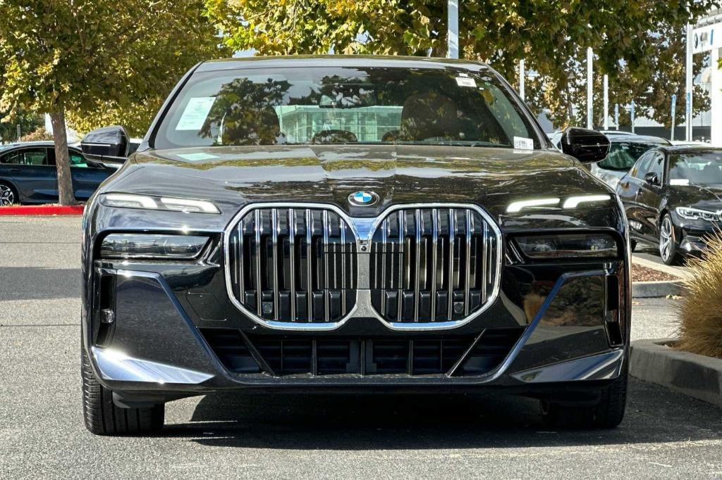 new 2024 BMW 760 car, priced at $126,045