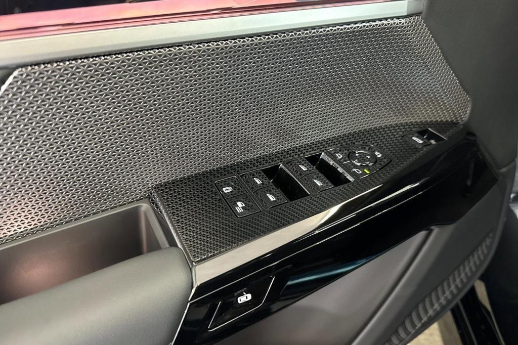 new 2025 BMW 740 car, priced at $107,855