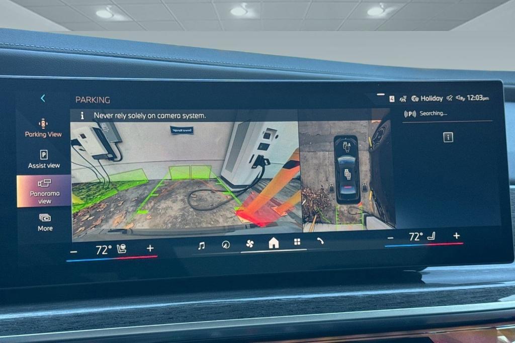new 2025 BMW i7 car, priced at $120,270