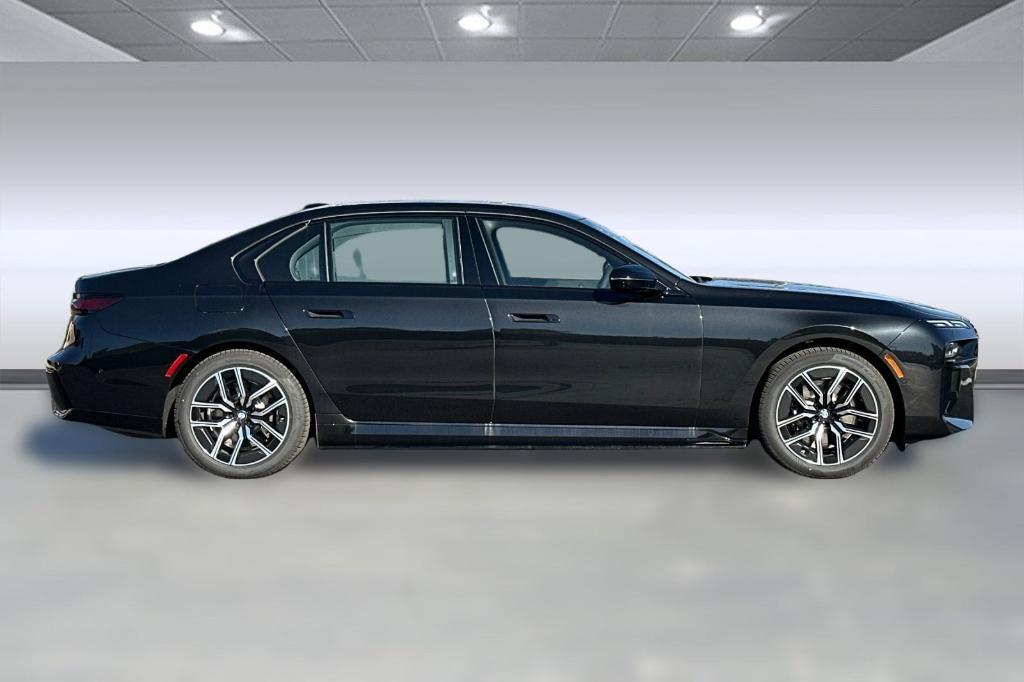 new 2025 BMW i7 car, priced at $125,955