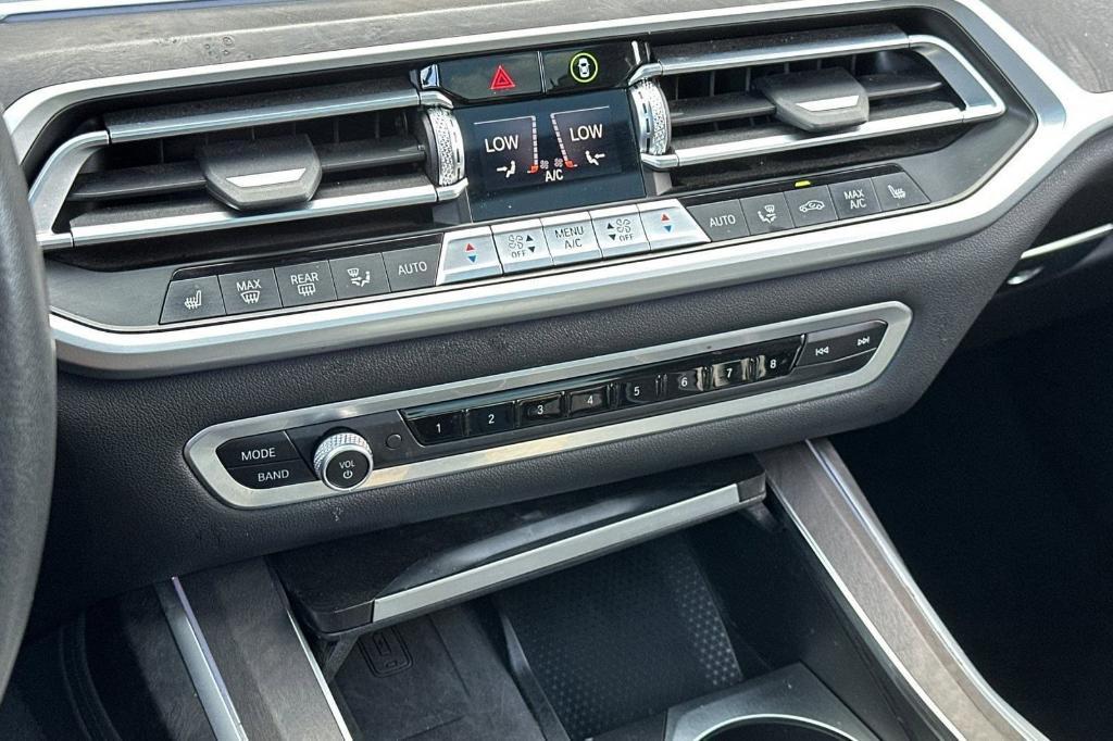 used 2021 BMW X7 car, priced at $33,997