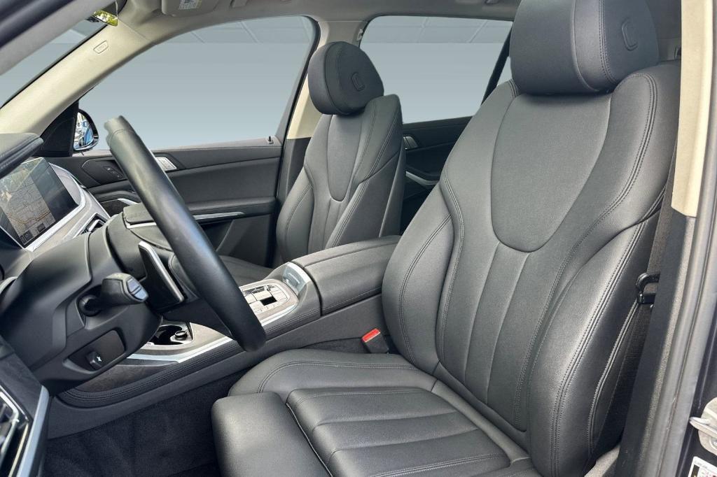 used 2021 BMW X7 car, priced at $33,997