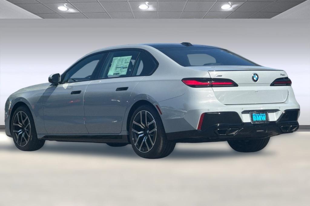new 2025 BMW 760 car, priced at $137,875