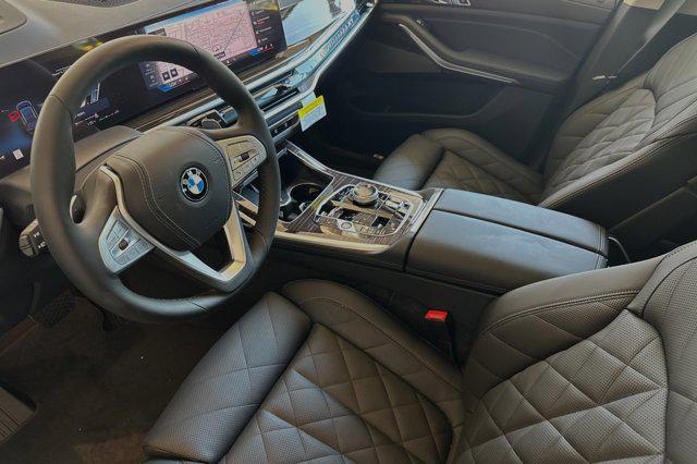 new 2025 BMW X7 car, priced at $92,870