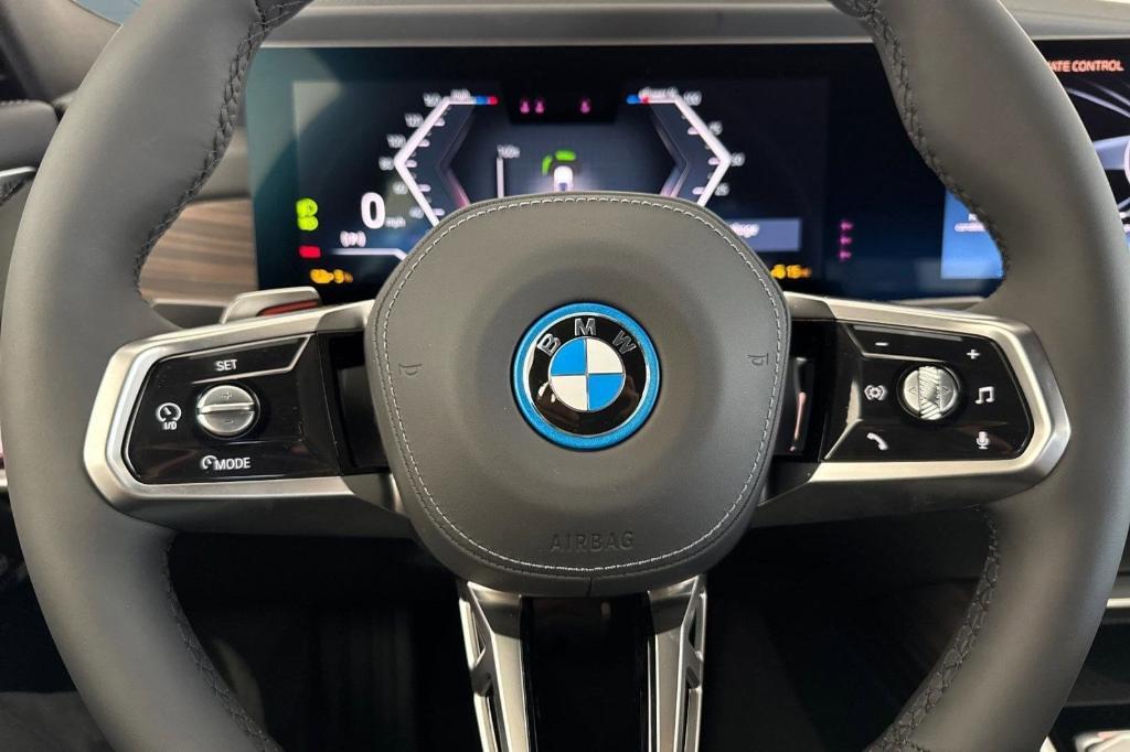 new 2025 BMW i7 car, priced at $139,555