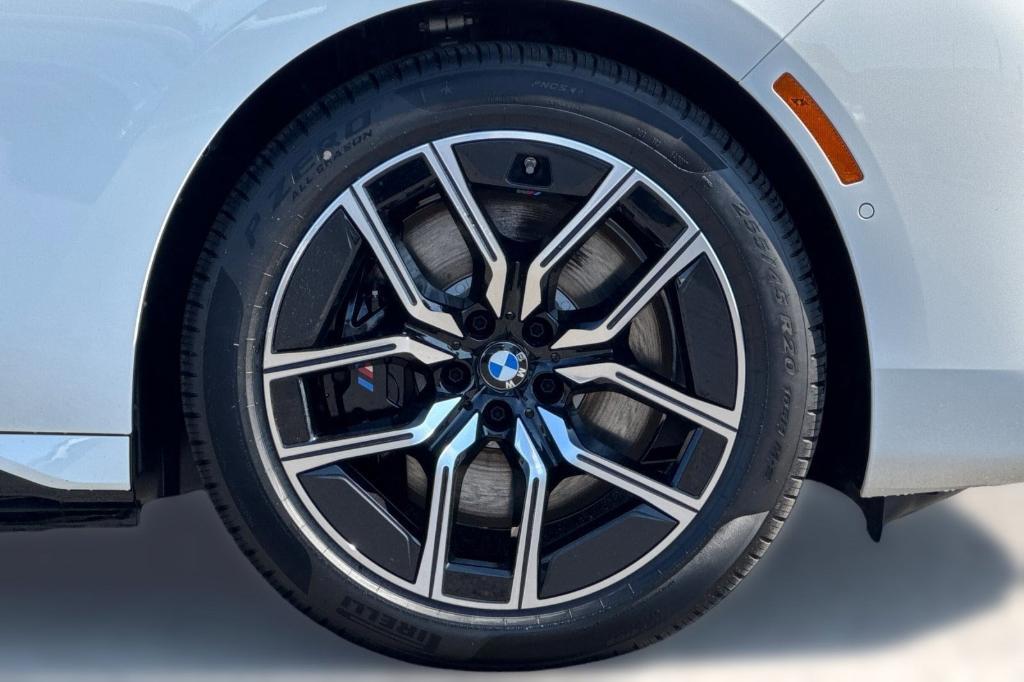 new 2025 BMW i7 car, priced at $139,555