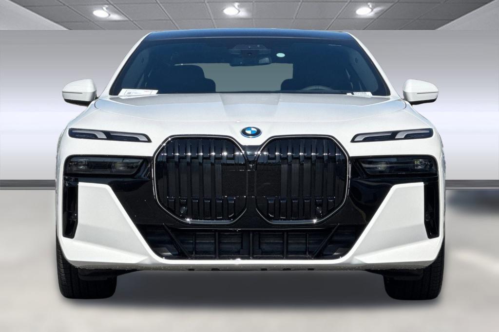 new 2025 BMW i7 car, priced at $139,555