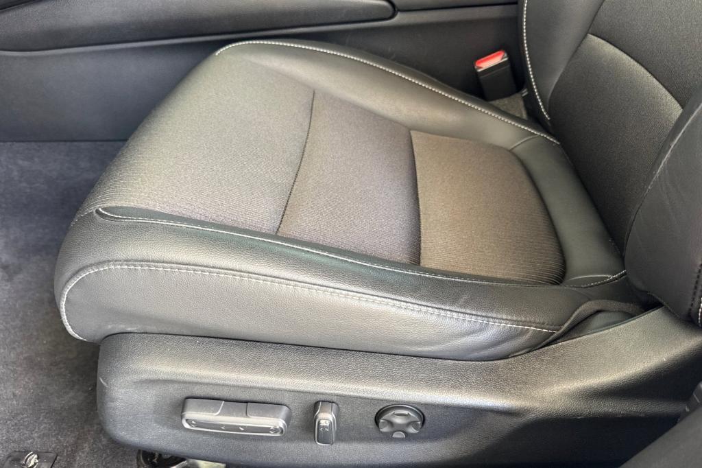 used 2022 Honda Accord car, priced at $25,998