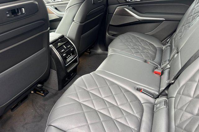 new 2026 BMW X7 car, priced at $92,540