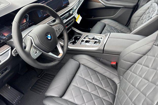 new 2026 BMW X7 car, priced at $92,540