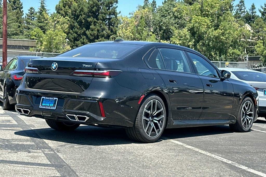 new 2024 BMW 760 car, priced at $131,445