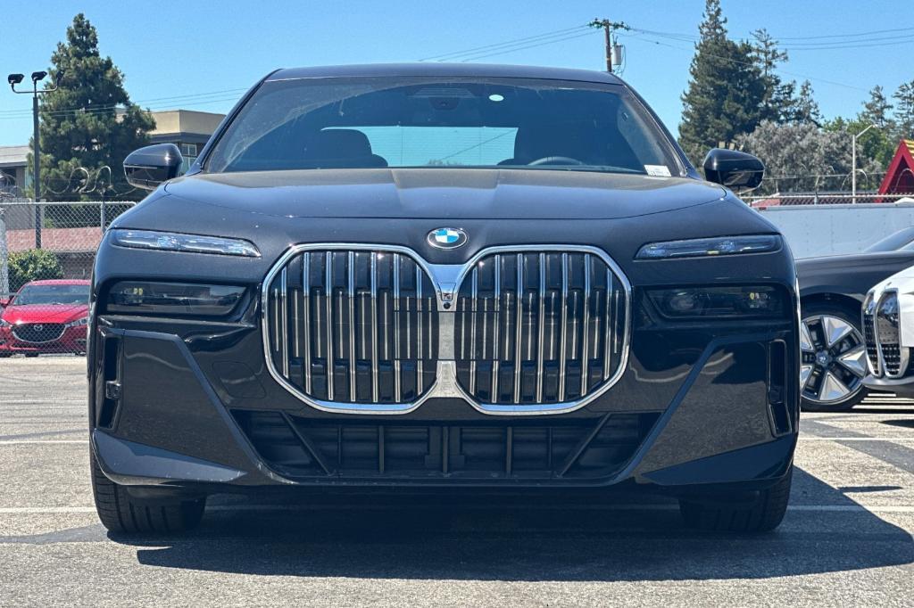 new 2024 BMW 760 car, priced at $131,445