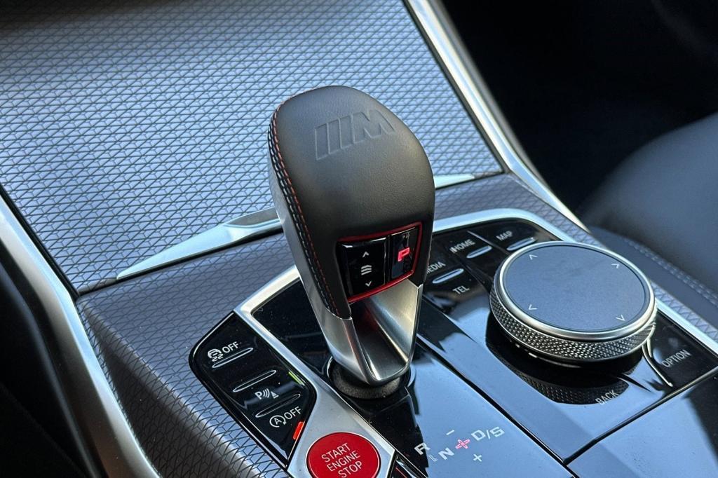 new 2025 BMW M2 car