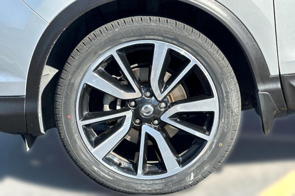 used 2018 Nissan Rogue Sport car, priced at $12,998
