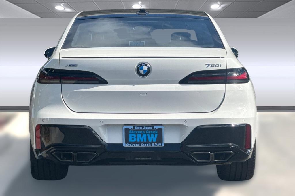 new 2025 BMW 760 car, priced at $139,175