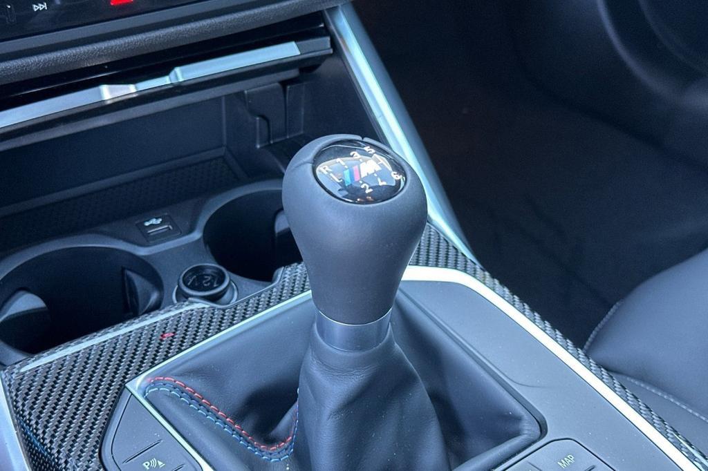 new 2025 BMW M2 car