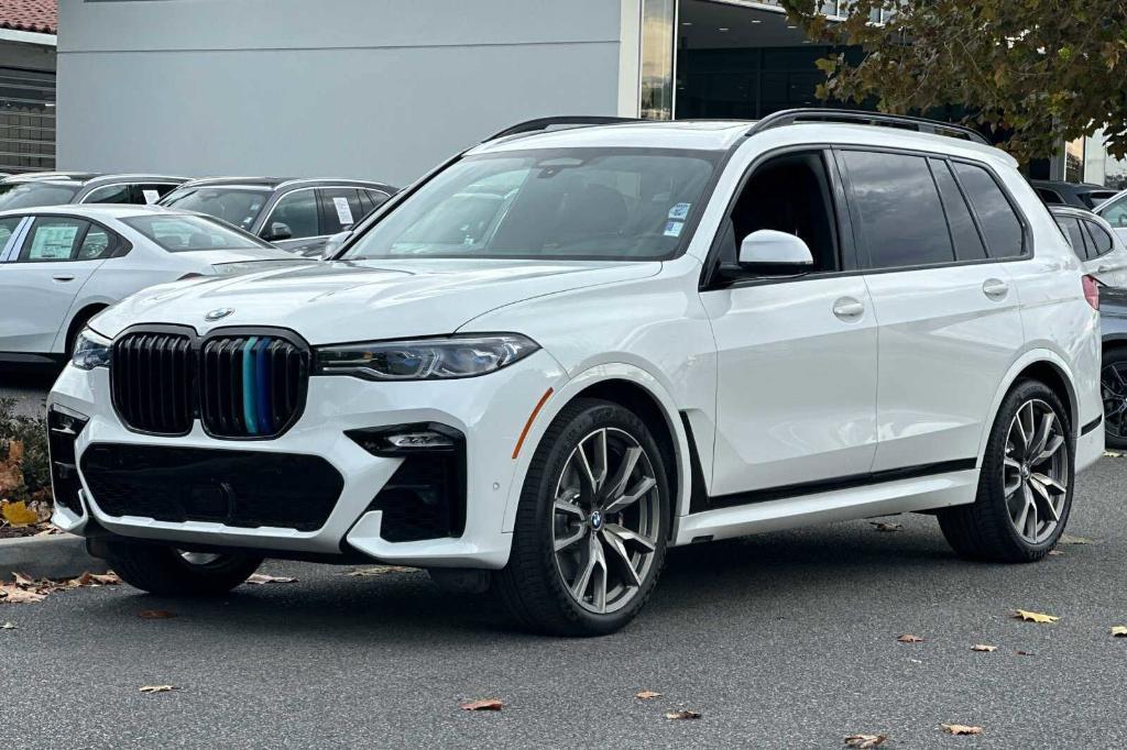 used 2022 BMW X7 car, priced at $59,996