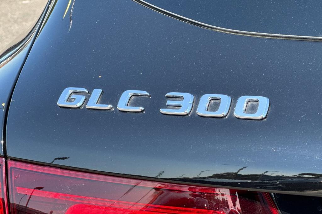used 2022 Mercedes-Benz GLC 300 car, priced at $35,999