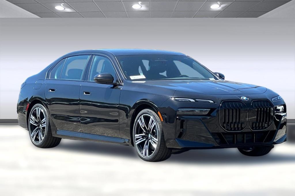 new 2025 BMW 760 car, priced at $139,175