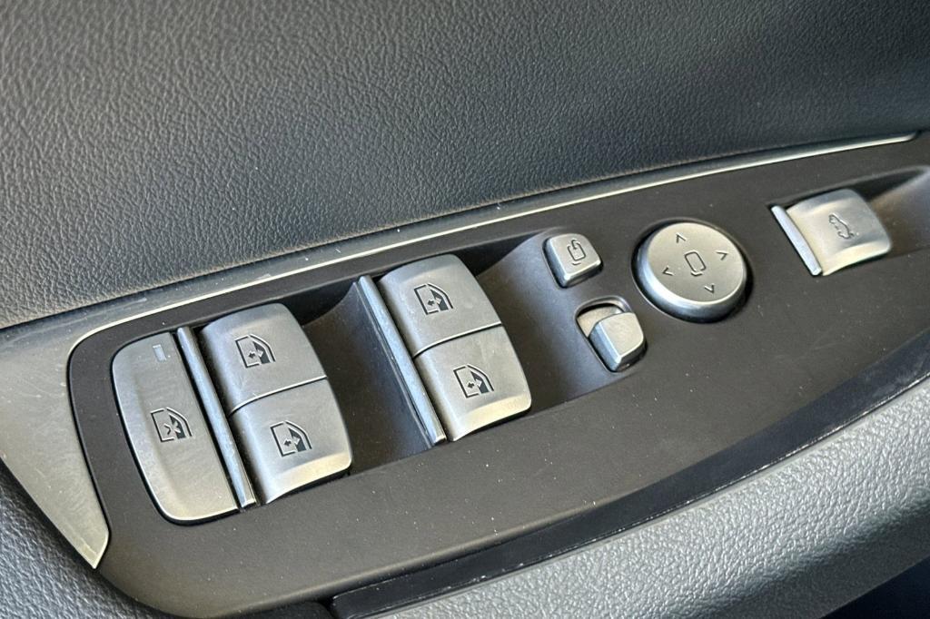 used 2024 BMW X3 car, priced at $31,996