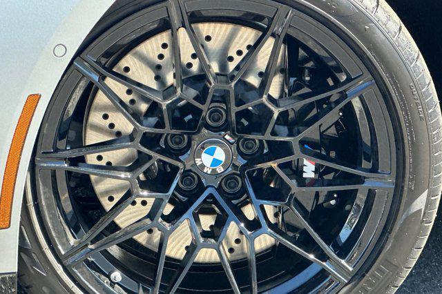 new 2025 BMW M3 car