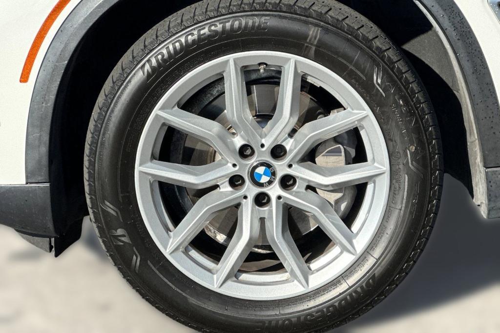 used 2021 BMW X5 car, priced at $34,999