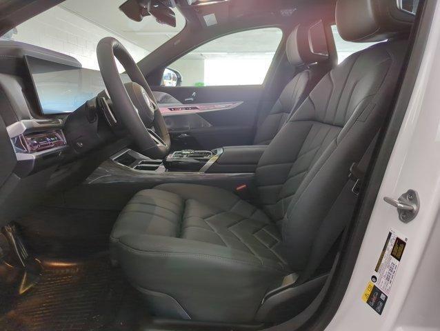 new 2025 BMW i7 car, priced at $136,725