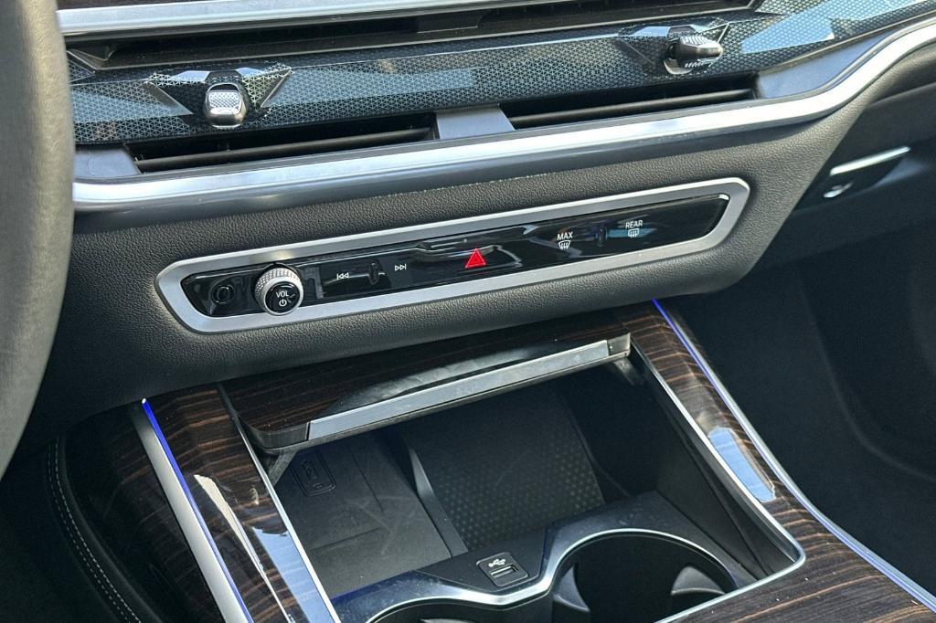 used 2025 BMW X7 car, priced at $64,496