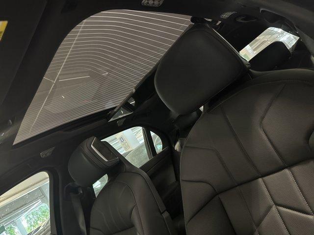 new 2025 BMW i7 car, priced at $122,755