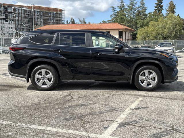 used 2024 Toyota Highlander car, priced at $34,498